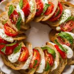 Christmas Bruschetta Wreath: A Show-Stopping Holiday Appetizer
