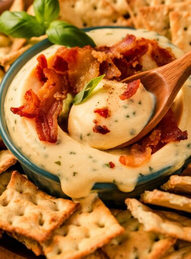 Roasted Garlic Prosciutto Dip: A Creamy Delight for Your Next Gathering